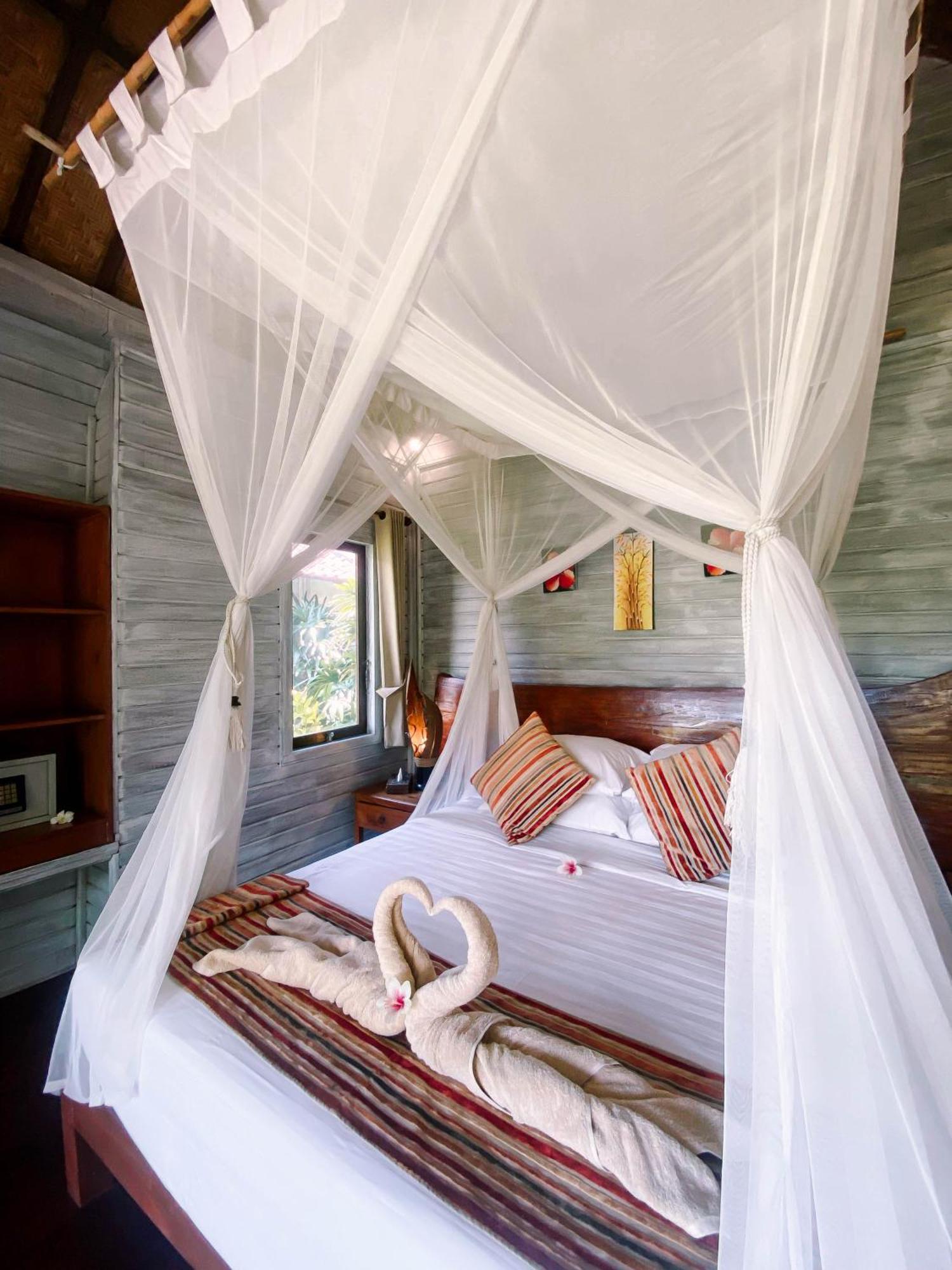 Abian Huts Dream Beach Lembongan Zewnętrze zdjęcie