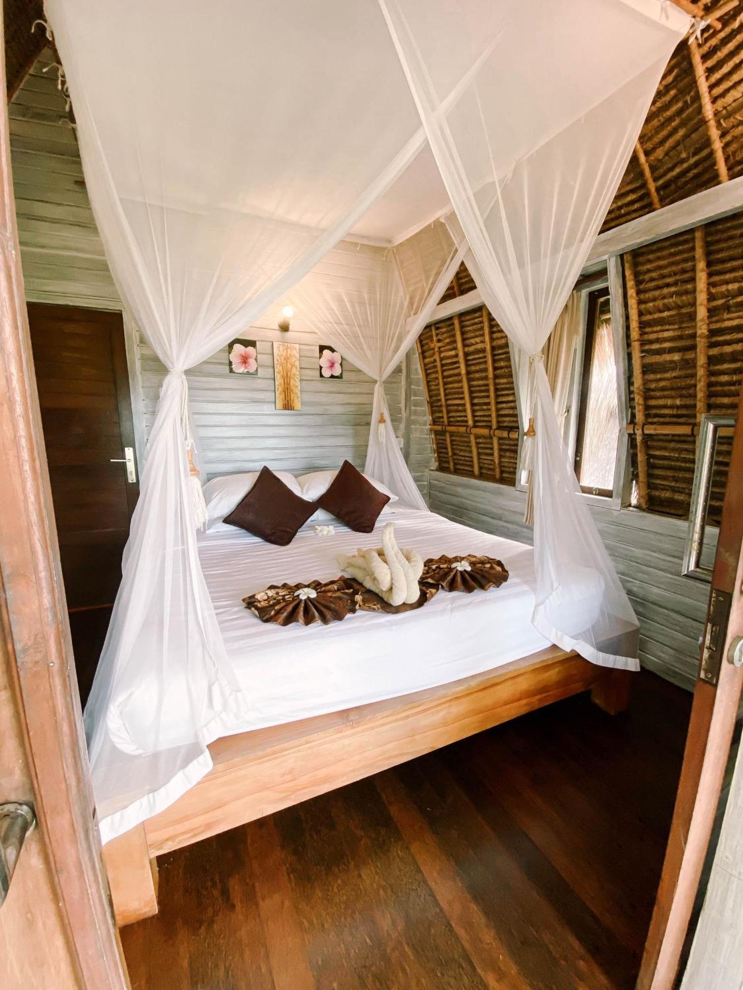 Abian Huts Dream Beach Lembongan Zewnętrze zdjęcie